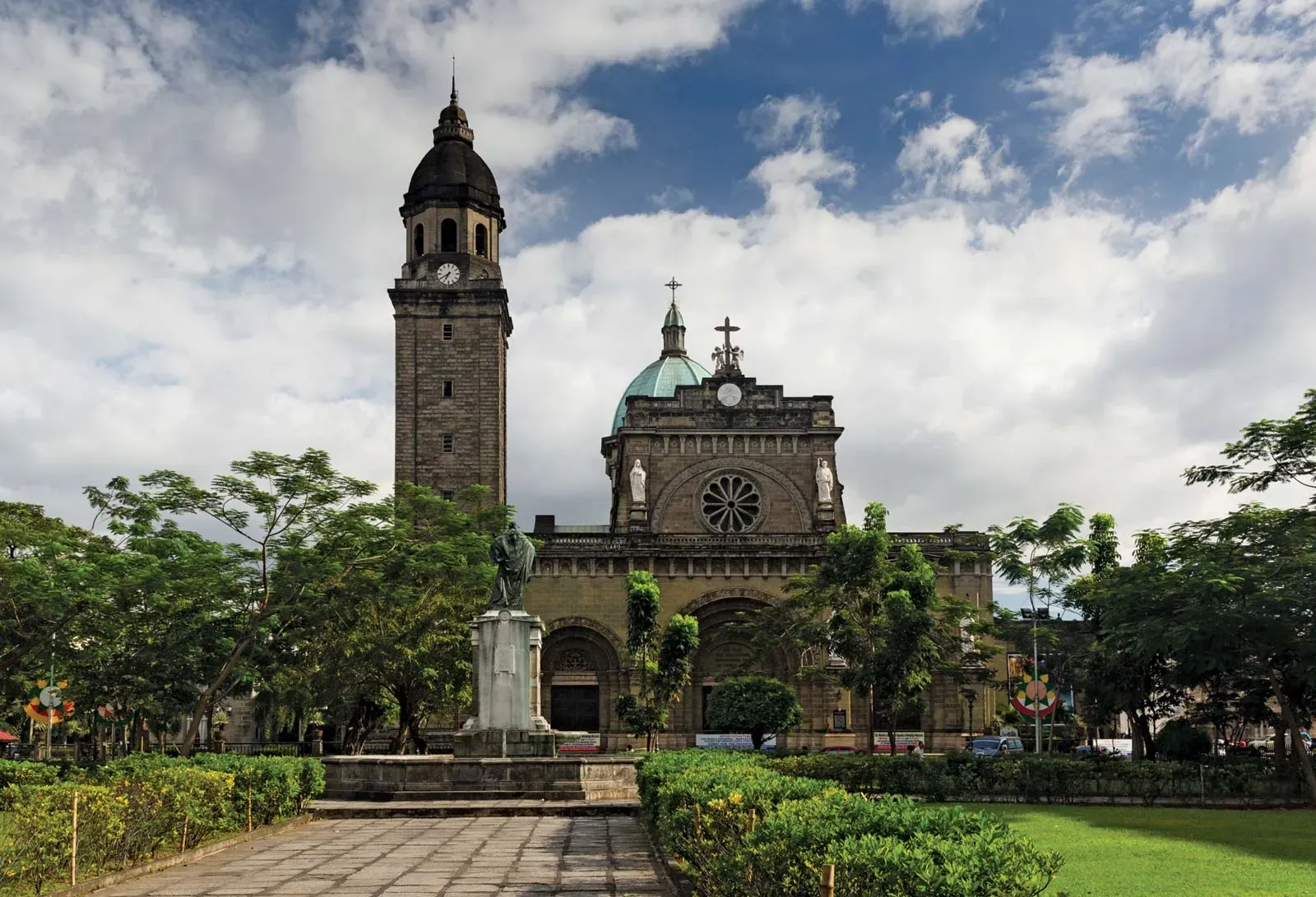 Intramuros